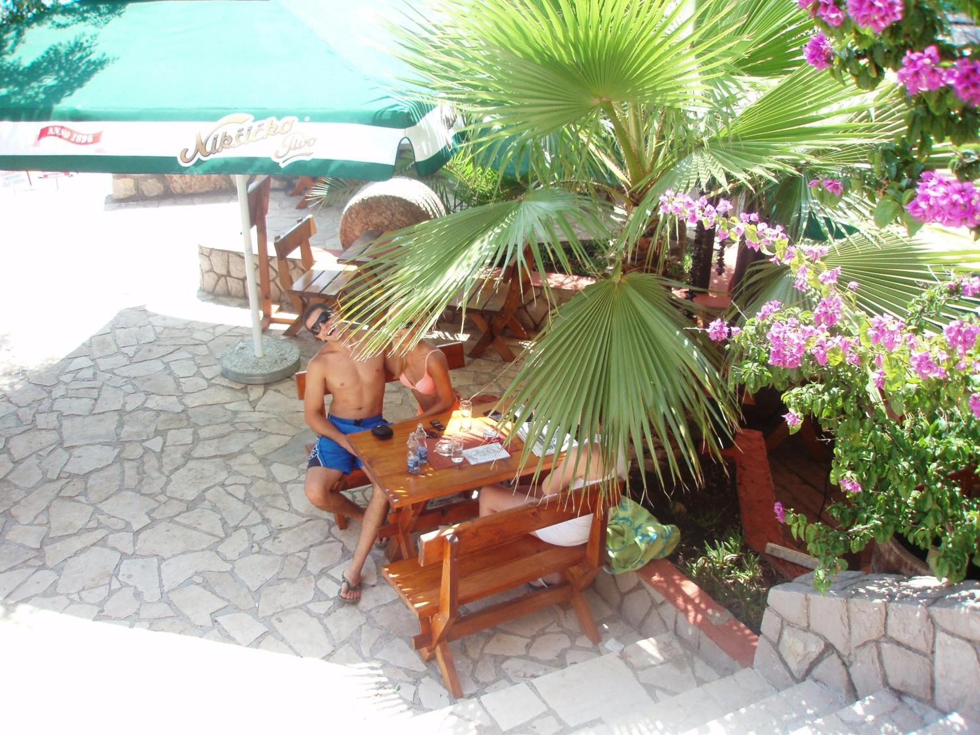 David Apartments And Rooms Dobra Voda Exterior foto