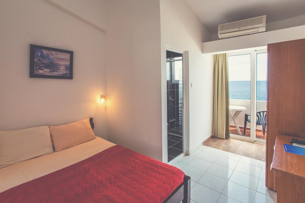 David Apartments And Rooms Dobra Voda Exterior foto