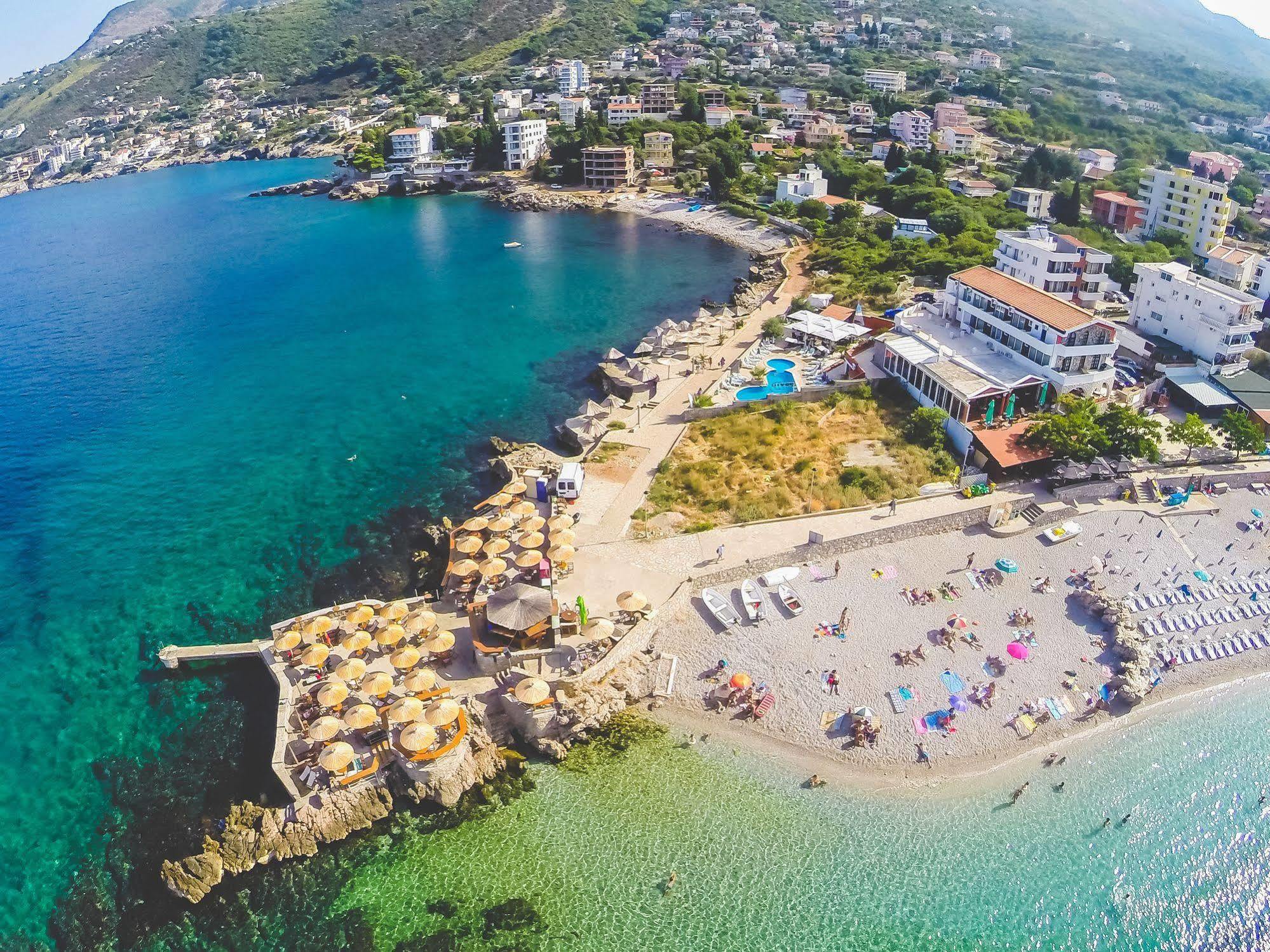 David Apartments And Rooms Dobra Voda Exterior foto